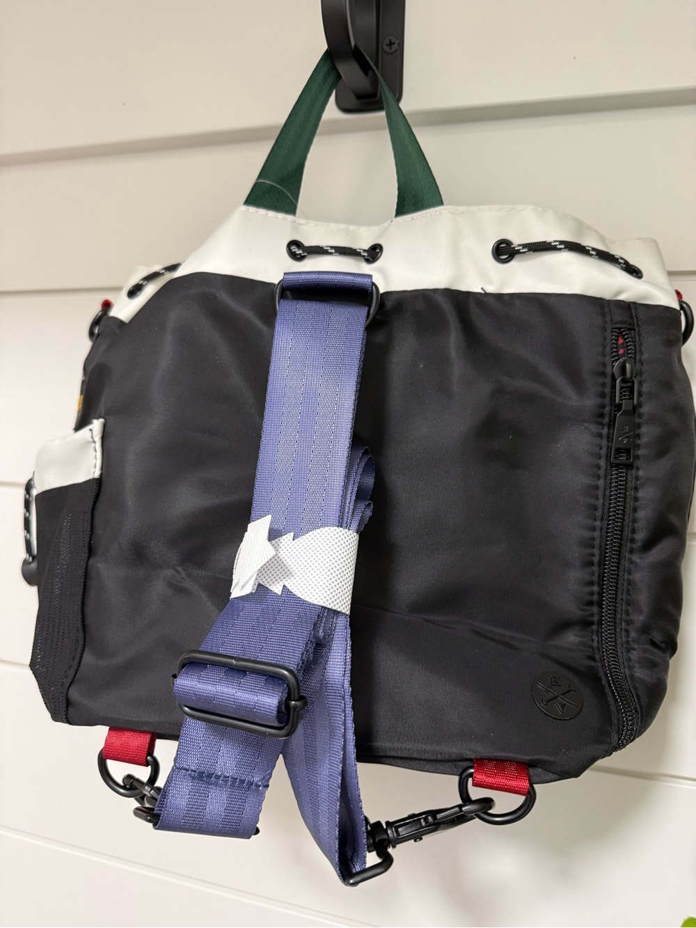 NWT Marvel Black Super Villains/Super Hero Small Cinch Backpack - Picture 3 of 4
